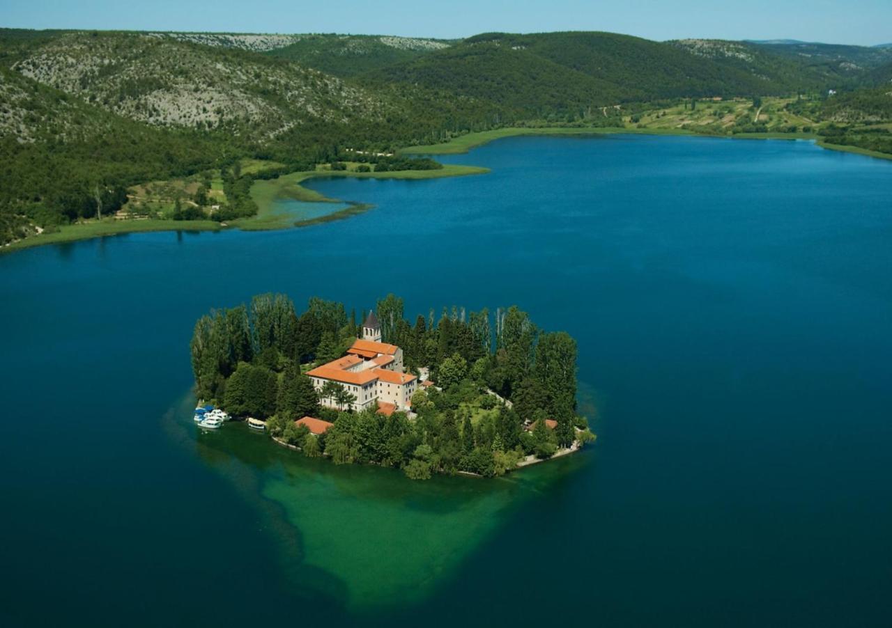 Готель Agrotourism Galic Krka Drinovci Екстер'єр фото
